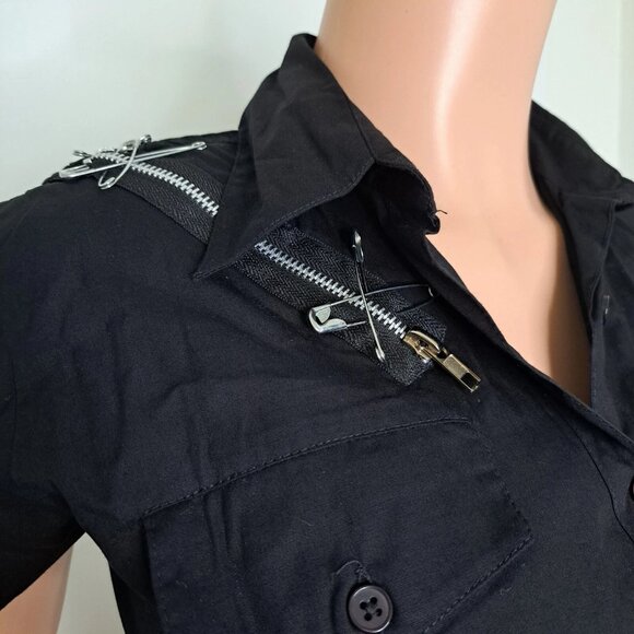 Dead Threads Black Goth Punk Blouse Shirt Safety Pin Zipper Button Down Womens S - Picture 5 of 16